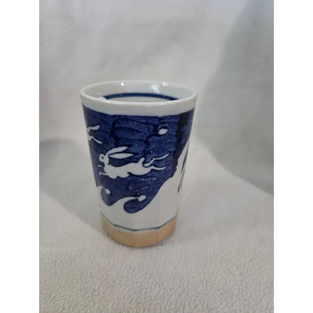Vtg Japanese Sometsuke Oshima Rabbit Pottery Blue White CUP
